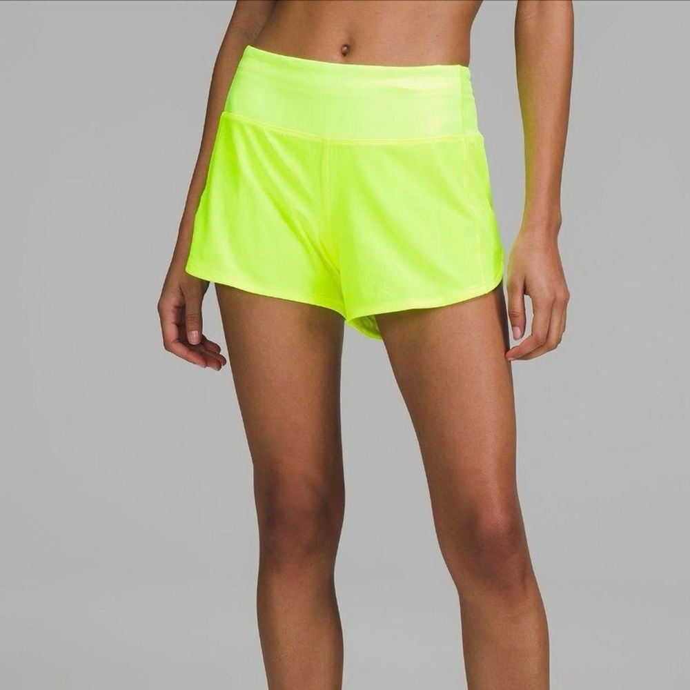 lululemon speed up mid-rise lined short 4"